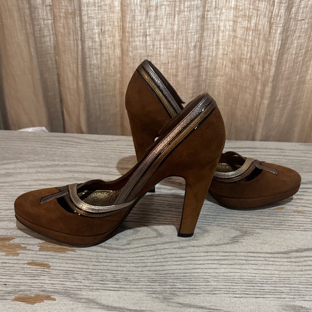 Vintage prada Brown and Gold Women's Heels size 35.5